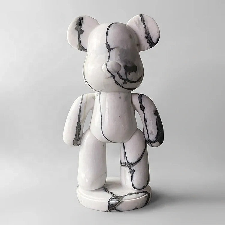Dekorative Mini-Figur aus natürlichem Marmor in Bärenform